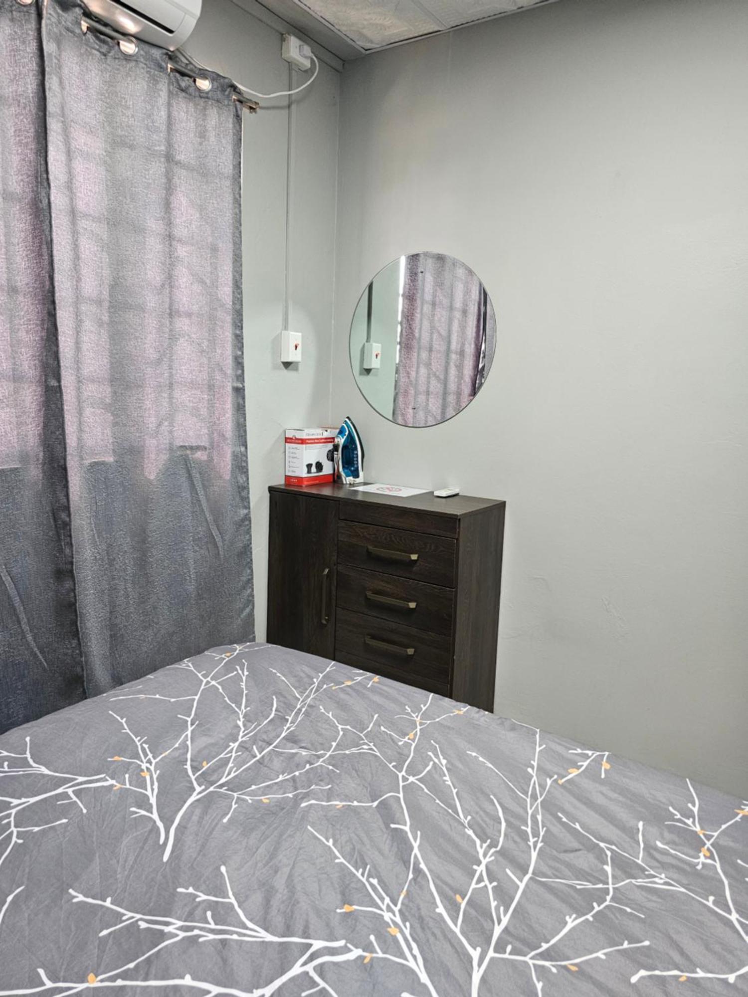 2Br Apt In St Helena - 6Mins From The Airport Perfect For Short And Long Stays Piarco Luaran gambar