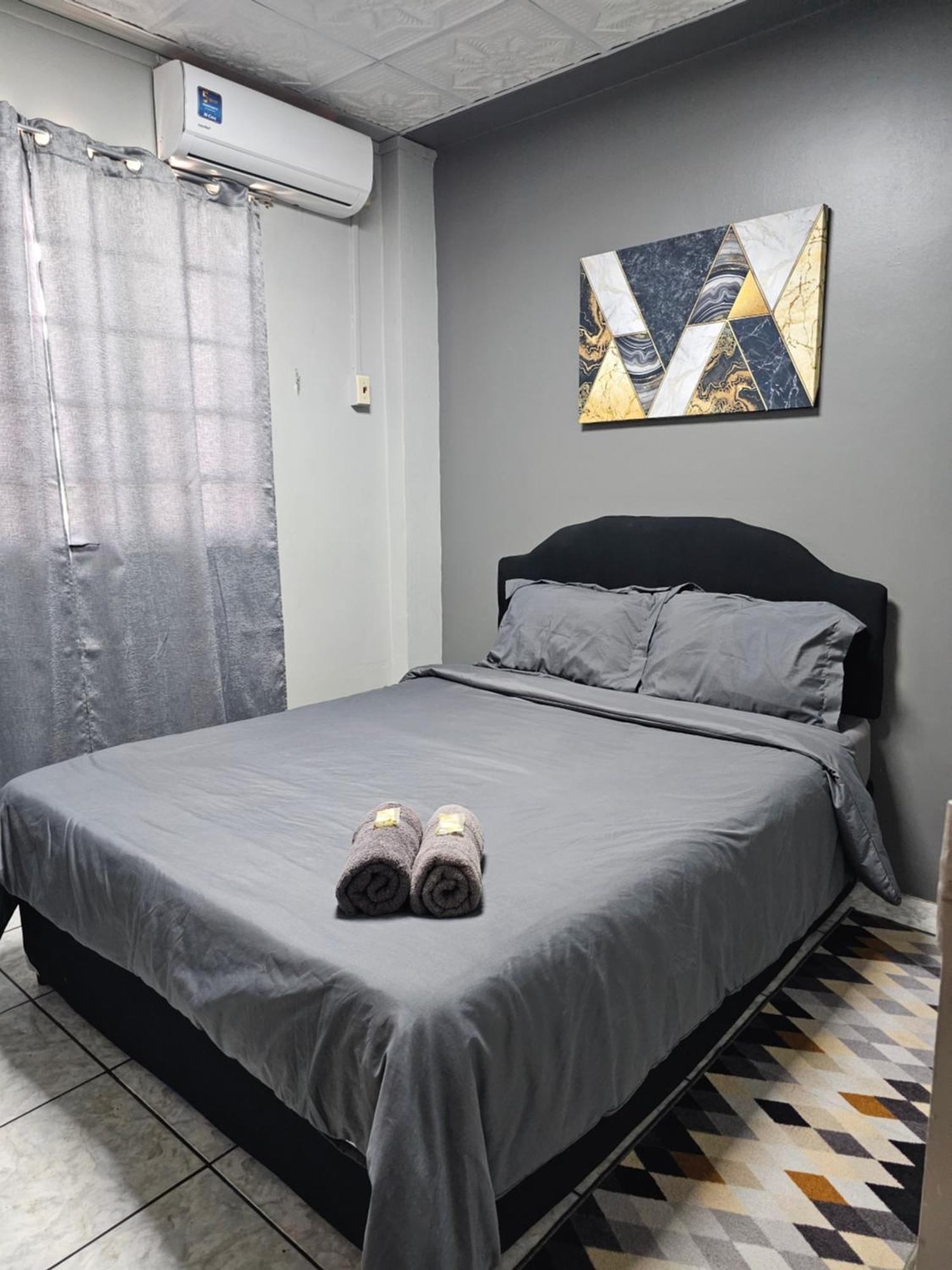 2Br Apt In St Helena - 6Mins From The Airport Perfect For Short And Long Stays Piarco Luaran gambar